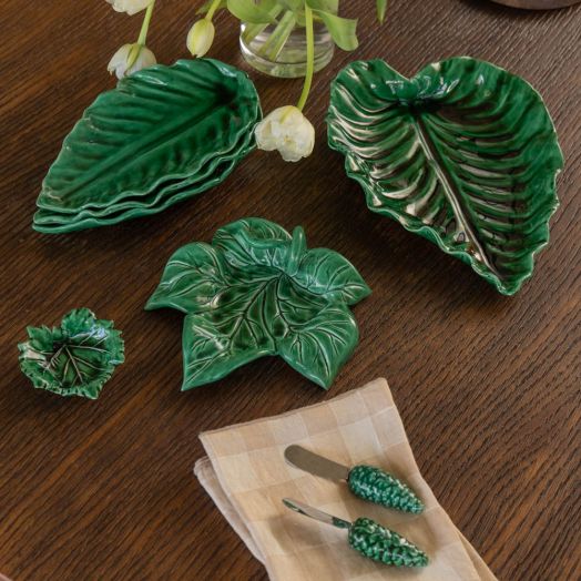 French Majolica Ceramic Leaf Set, 1970s
